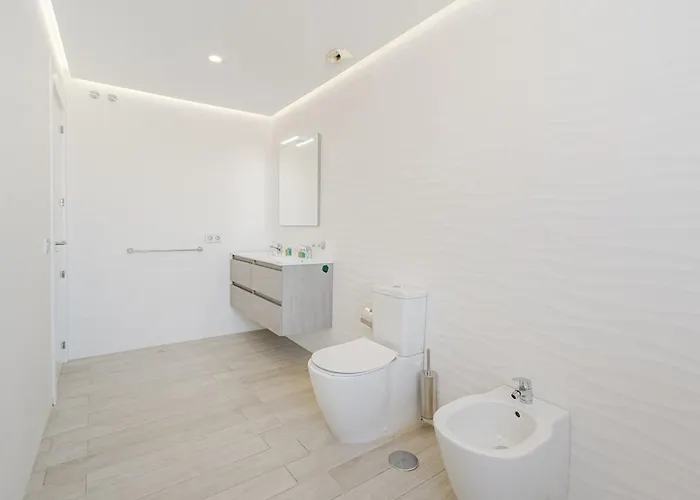 아파트 Ocean Garden Sea View 아데제