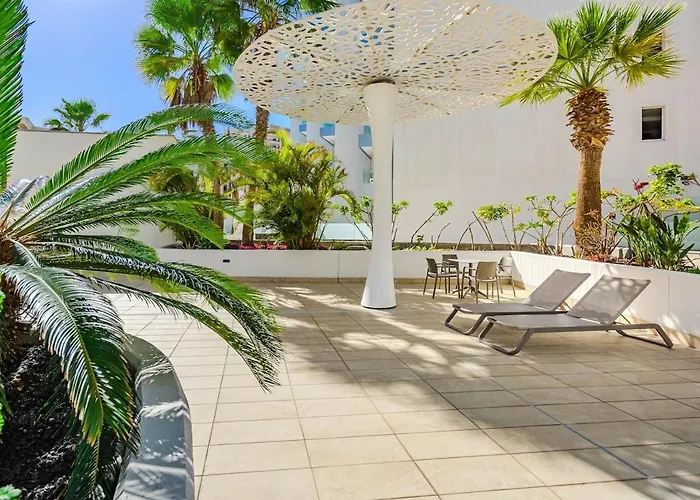 Ocean Garden Sea View 아파트 *